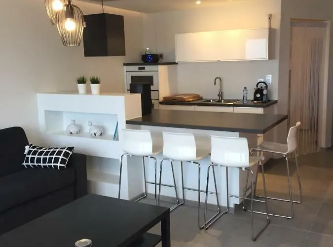 Poire Et Table 1 Апартаменти *