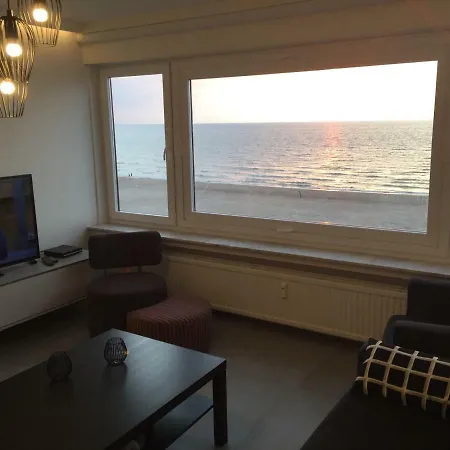 Poire Et Table 1 Διαμέρισμα *